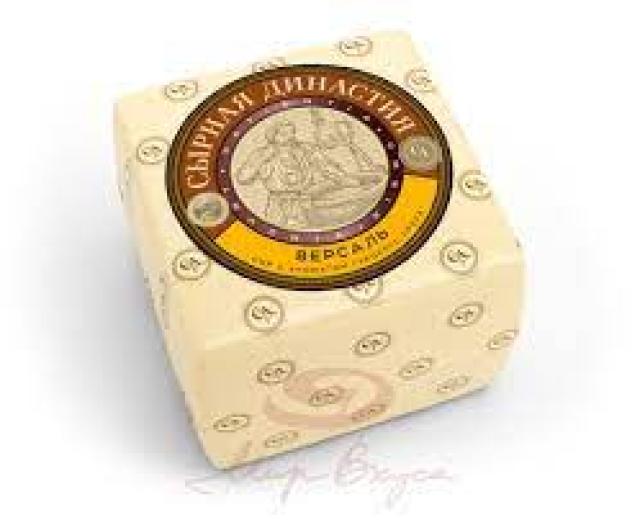 КОБРИН ВЕРСАЛЬ сыр с аром. грецкого ореха 50% КУБИК (2,5кг*8) НОВИНКА!!! АКЦИЯ!!!